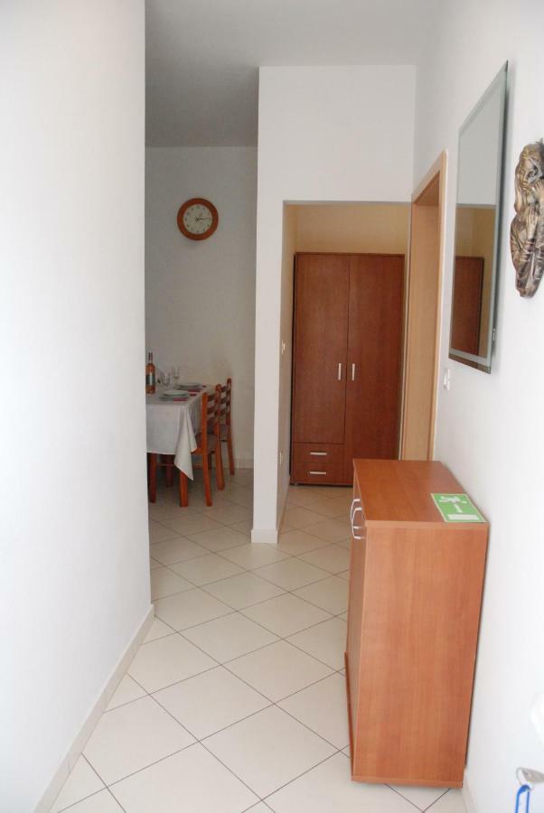Apartmani Radin Rosini Екстериор снимка