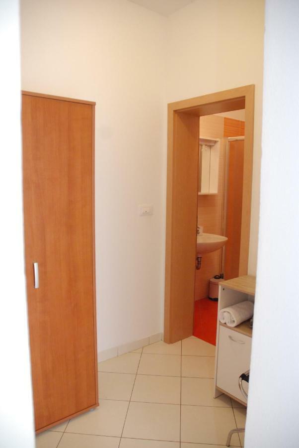 Apartmani Radin Rosini Екстериор снимка