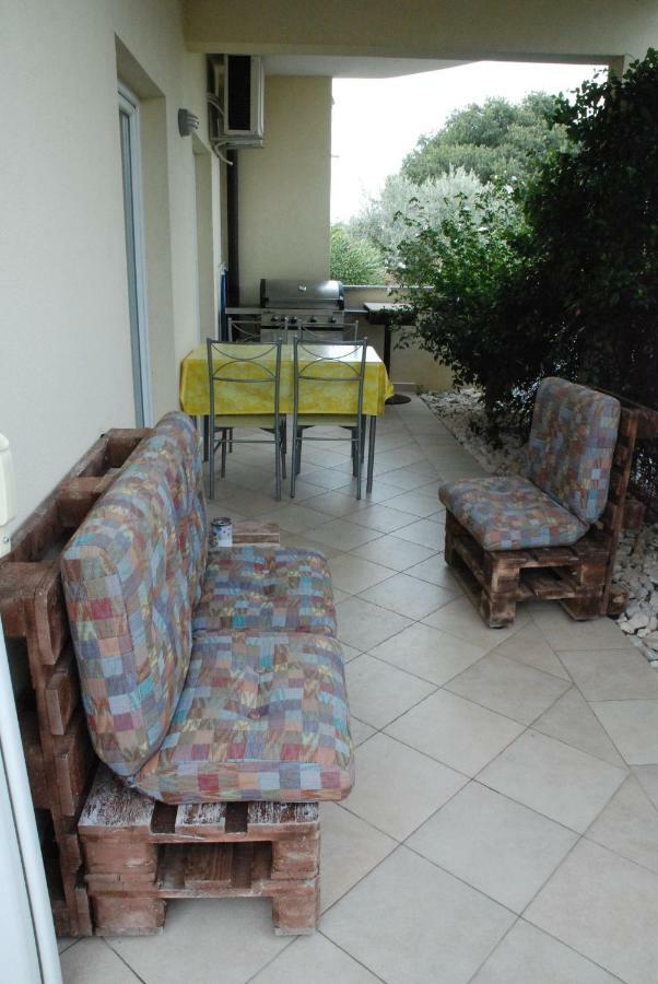 Apartmani Radin Rosini Екстериор снимка