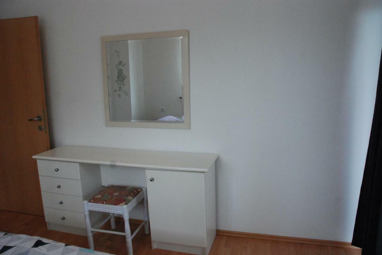 Apartmani Radin Rosini Екстериор снимка