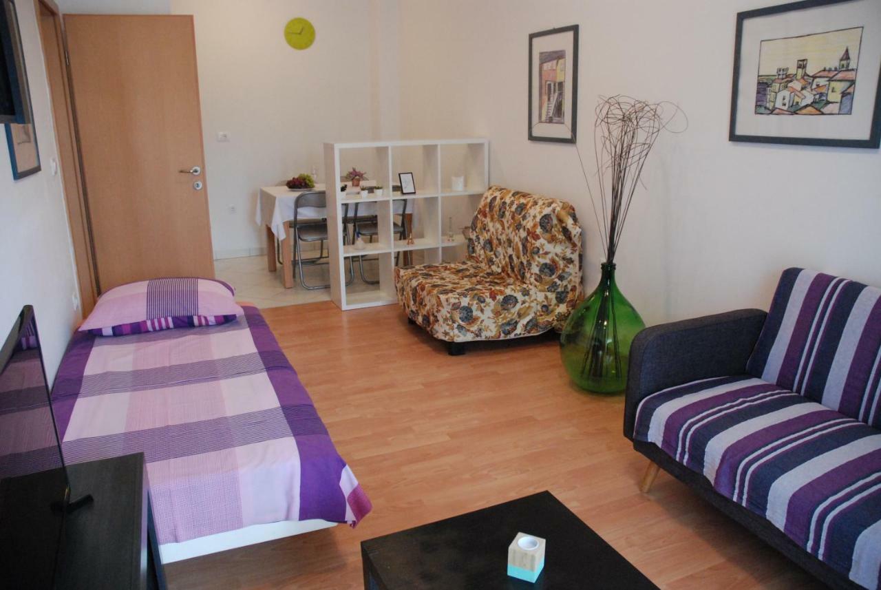Apartmani Radin Rosini Екстериор снимка