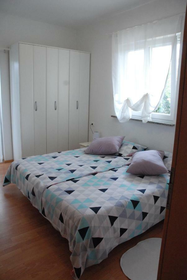 Apartmani Radin Rosini Екстериор снимка